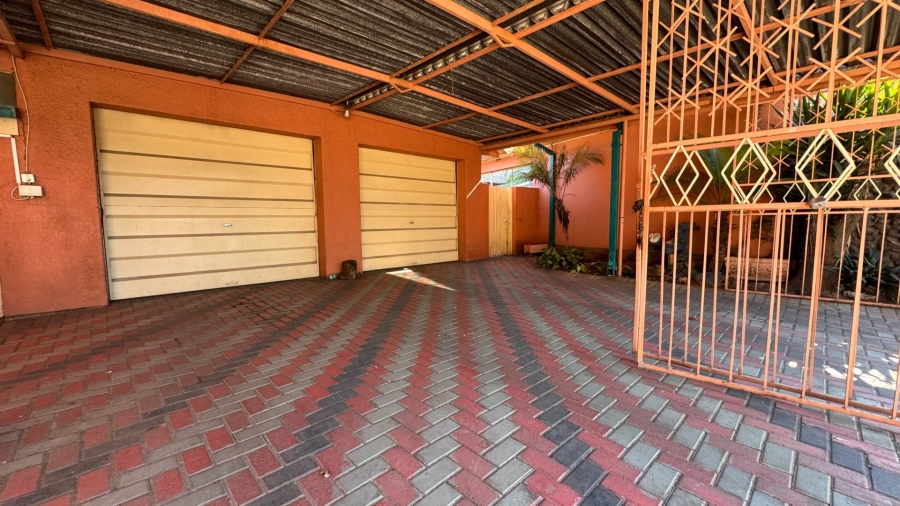 3 Bedroom Property for Sale in Vanderbijlpark SE 7 Gauteng