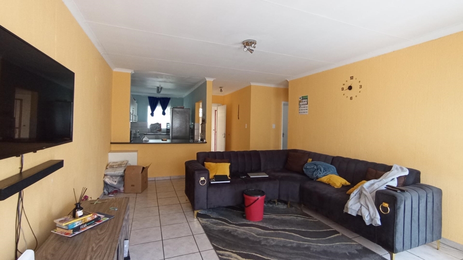 2 Bedroom Property for Sale in Noordwyk Gauteng