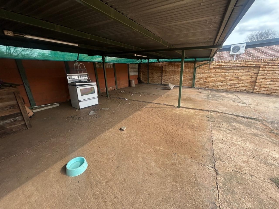 10 Bedroom Property for Sale in Pretoria Gardens Gauteng
