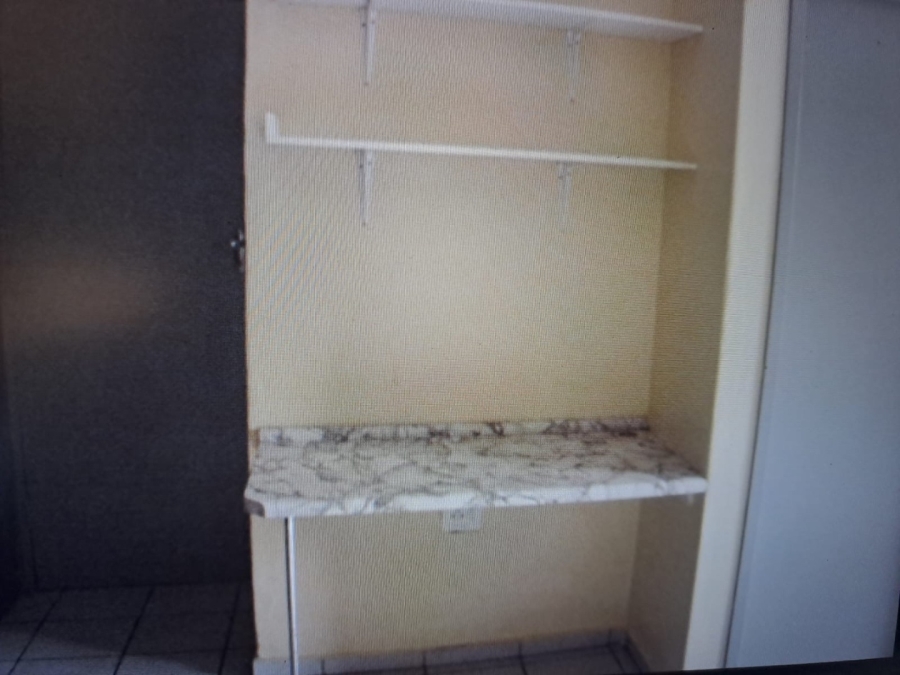 To Let 2 Bedroom Property for Rent in Putfontein Gauteng