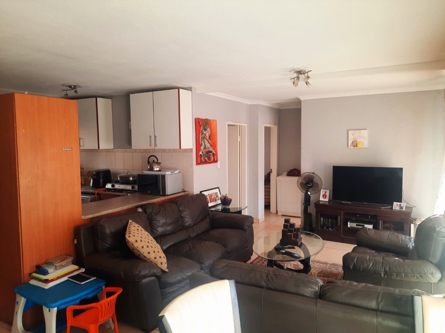 3 Bedroom Property for Sale in Wilgeheuwel Gauteng