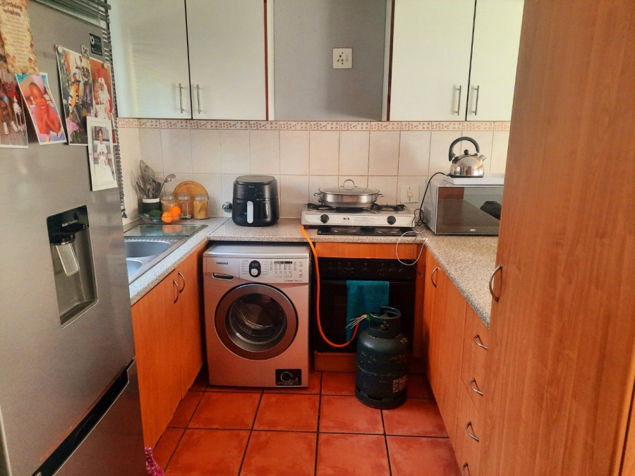 3 Bedroom Property for Sale in Wilgeheuwel Gauteng