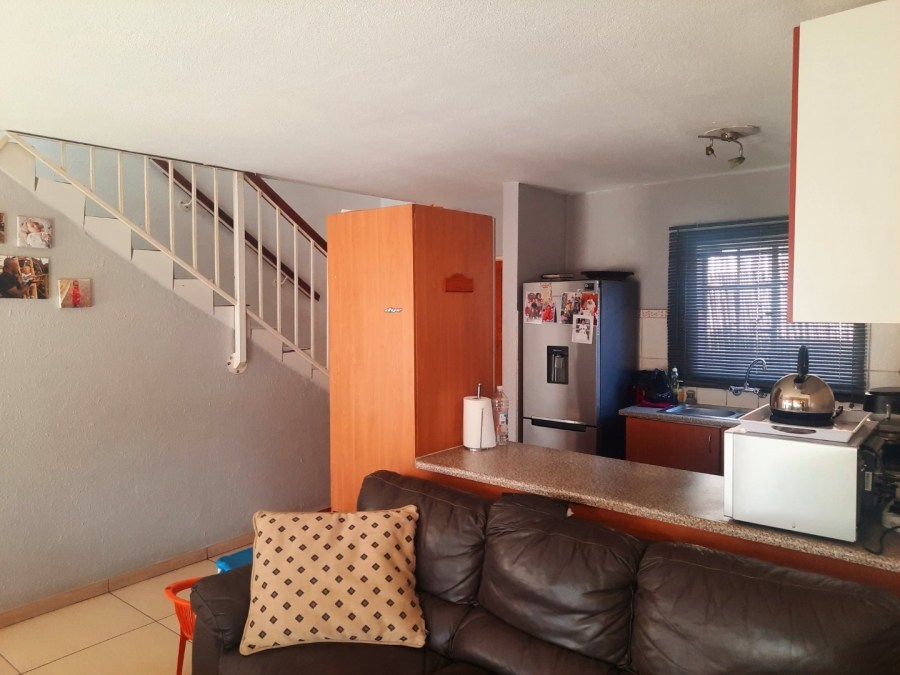 3 Bedroom Property for Sale in Wilgeheuwel Gauteng