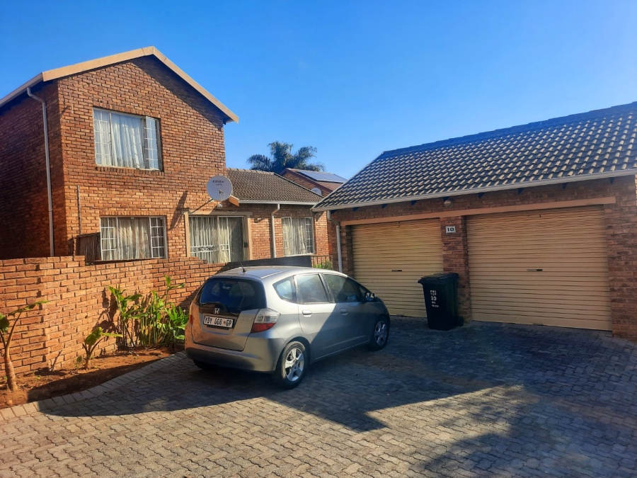 3 Bedroom Property for Sale in Wilgeheuwel Gauteng