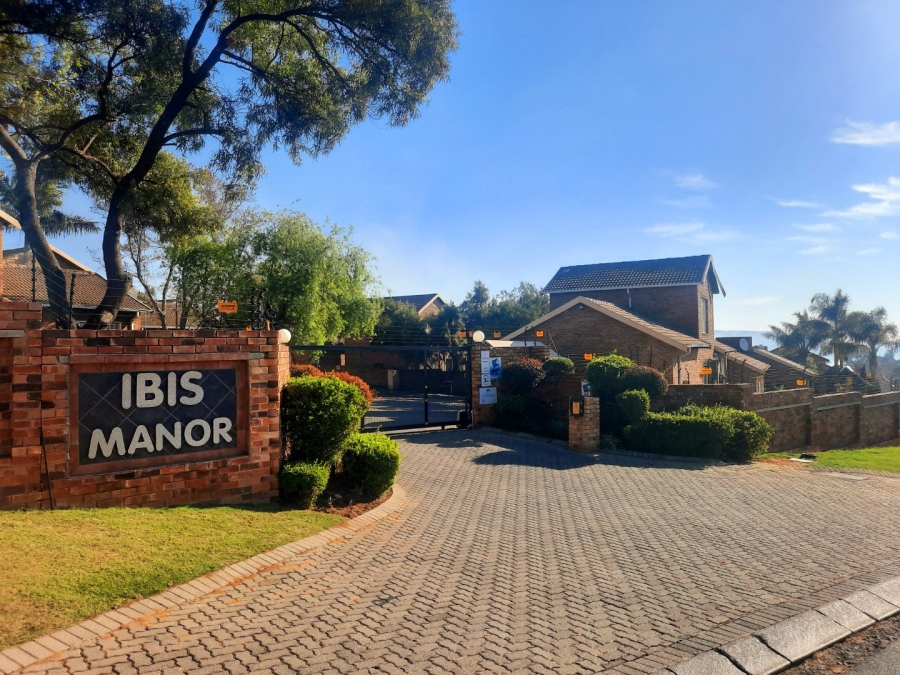 3 Bedroom Property for Sale in Wilgeheuwel Gauteng