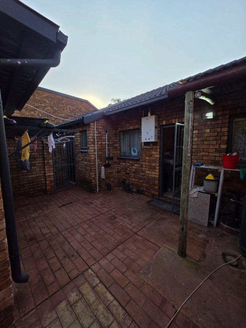 3 Bedroom Property for Sale in Doornpoort Gauteng