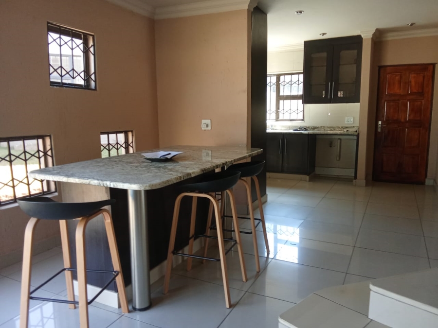 4 Bedroom Property for Sale in Ormonde Gauteng