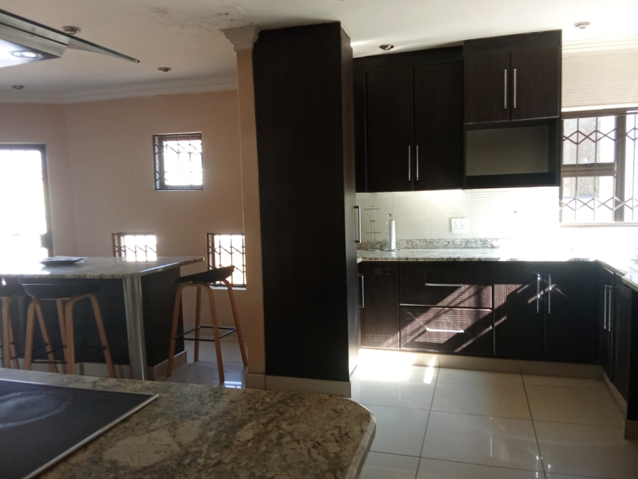 4 Bedroom Property for Sale in Ormonde Gauteng