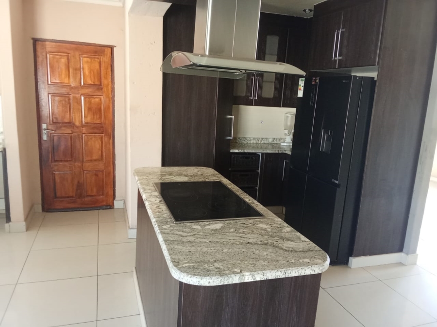 4 Bedroom Property for Sale in Ormonde Gauteng