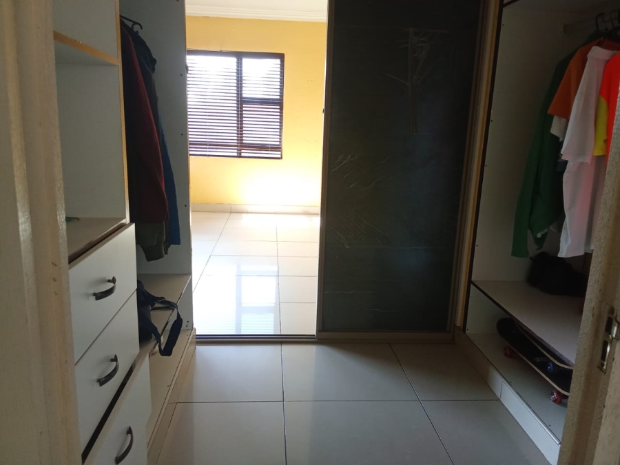 4 Bedroom Property for Sale in Ormonde Gauteng