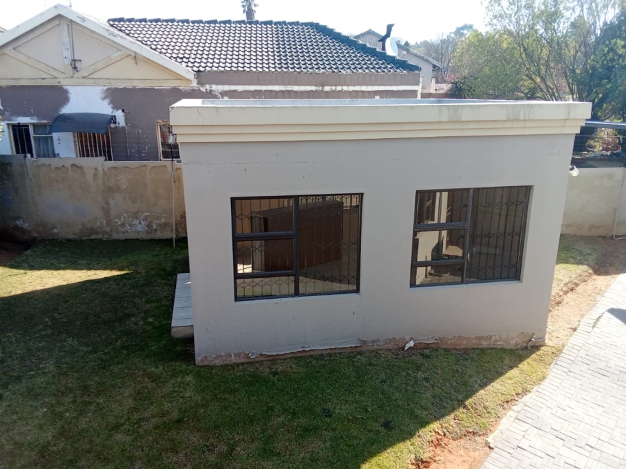 4 Bedroom Property for Sale in Ormonde Gauteng