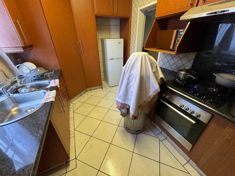 2 Bedroom Property for Sale in Edleen Gauteng