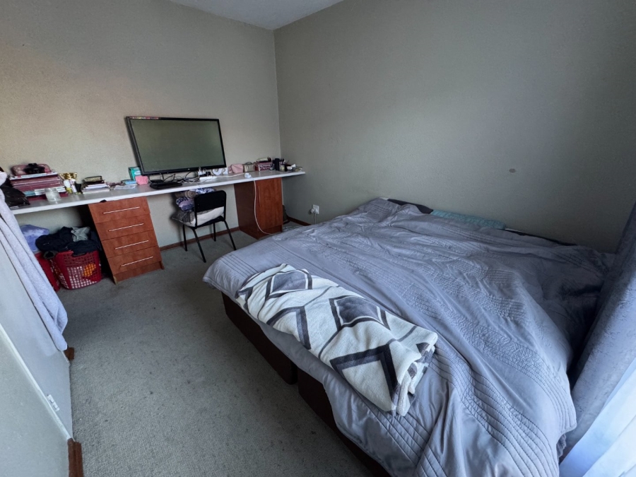 2 Bedroom Property for Sale in Edleen Gauteng