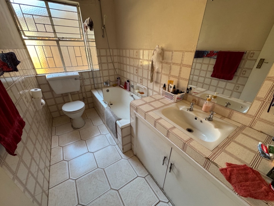2 Bedroom Property for Sale in Edleen Gauteng