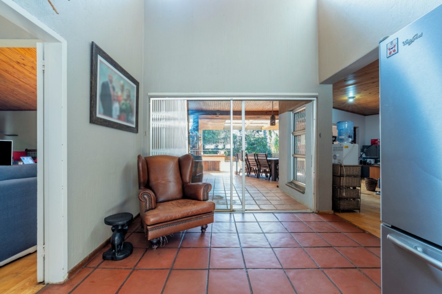 To Let 3 Bedroom Property for Rent in Fairland Gauteng