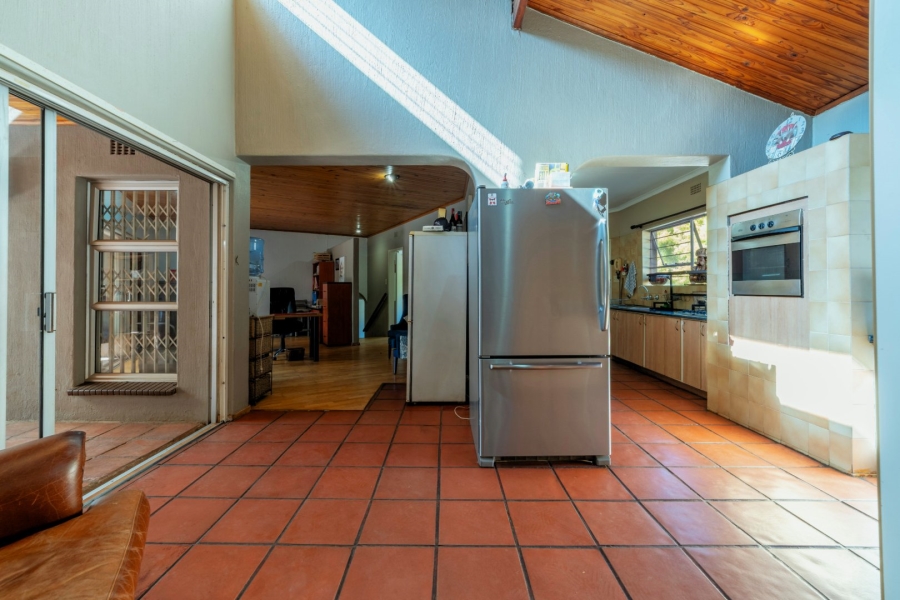 To Let 3 Bedroom Property for Rent in Fairland Gauteng