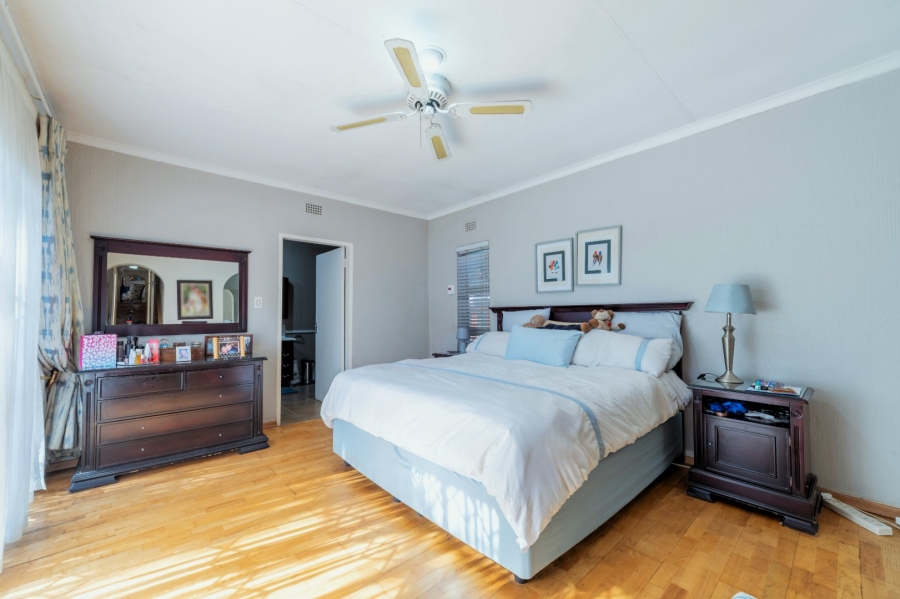 To Let 3 Bedroom Property for Rent in Fairland Gauteng