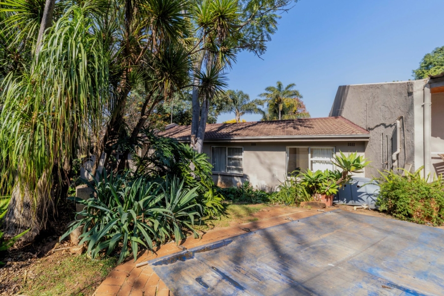 To Let 3 Bedroom Property for Rent in Fairland Gauteng