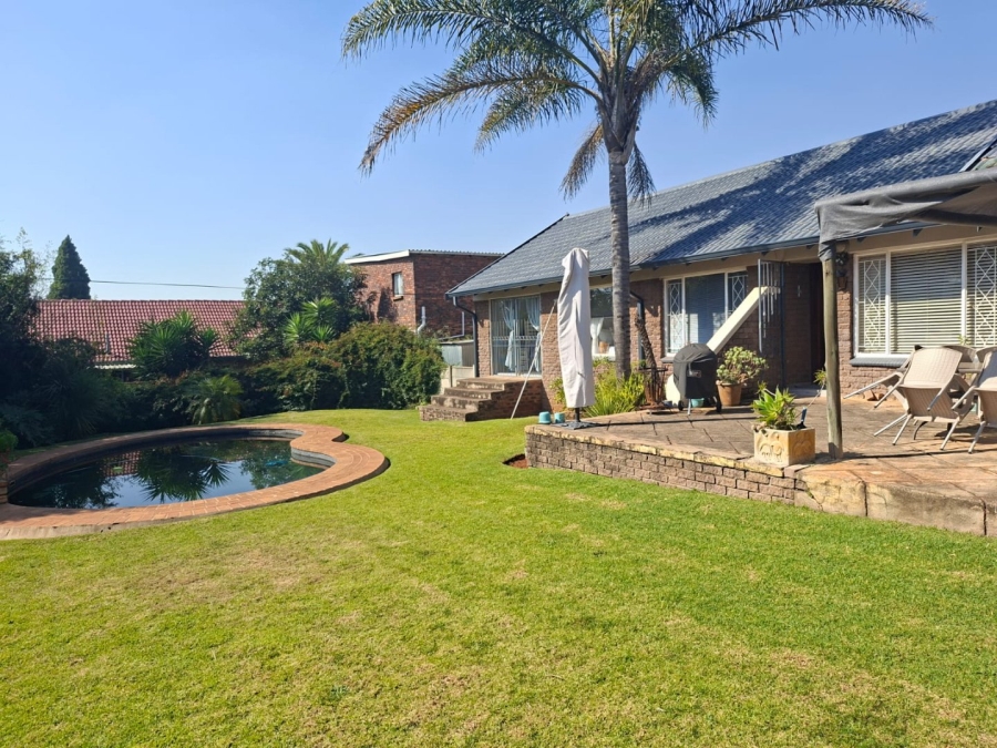 3 Bedroom Property for Sale in Rant En Dal Gauteng