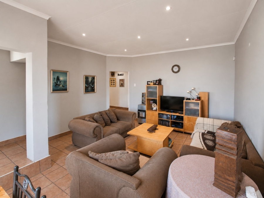 2 Bedroom Property for Sale in Gerdview Gauteng