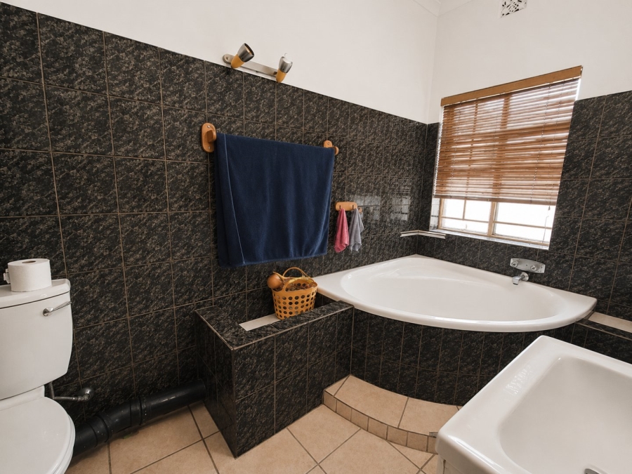 2 Bedroom Property for Sale in Gerdview Gauteng
