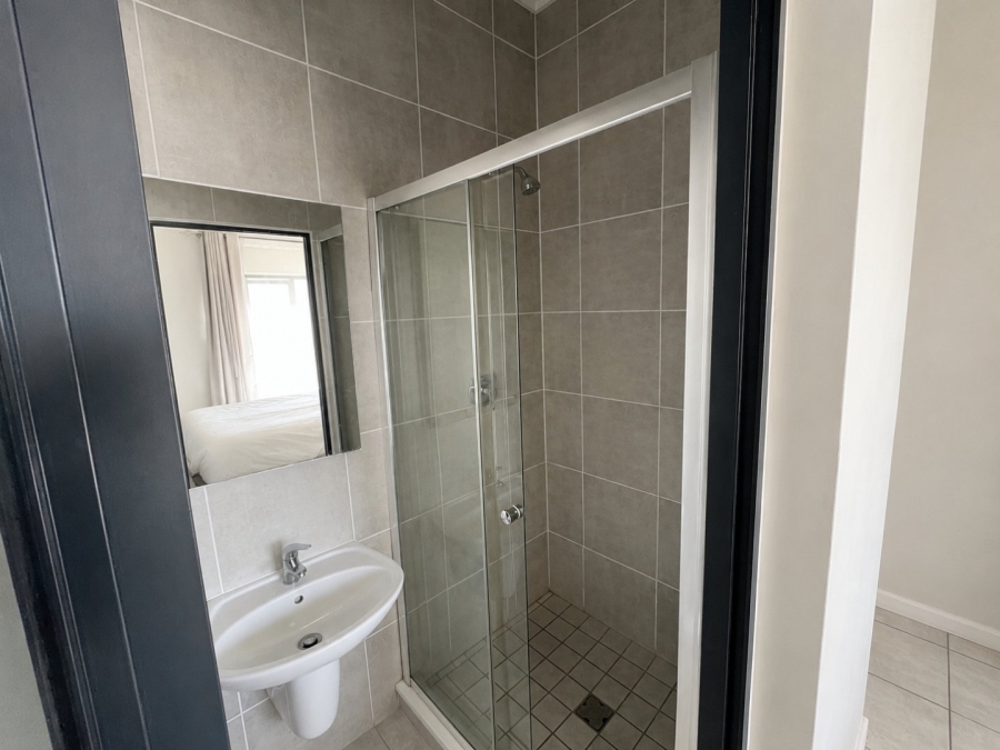 To Let 2 Bedroom Property for Rent in Linbro Park Gauteng
