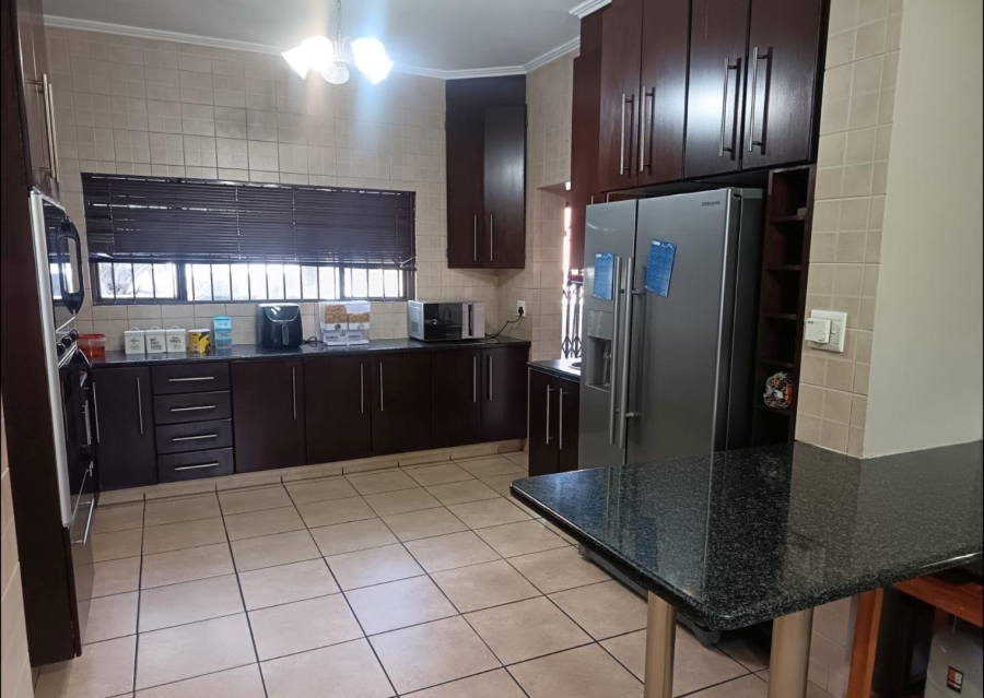 4 Bedroom Property for Sale in Amberfield Ridge Gauteng