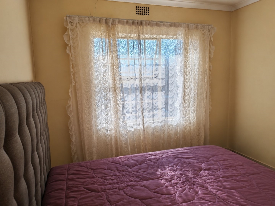 1 Bedroom Property for Sale in Crystal Park Gauteng