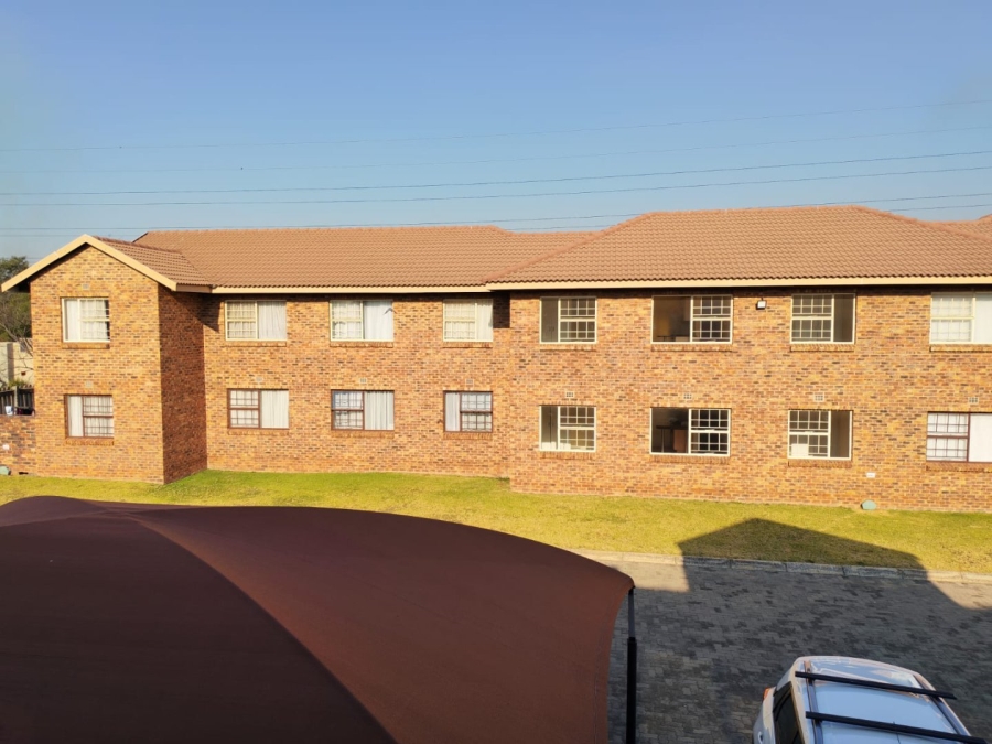 1 Bedroom Property for Sale in Crystal Park Gauteng