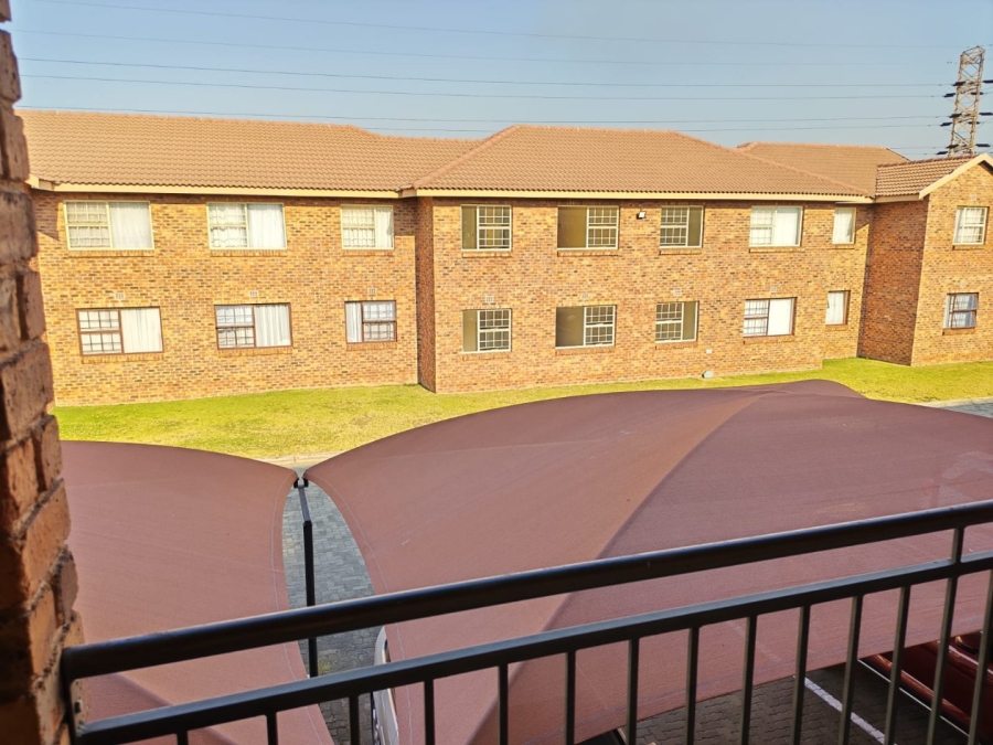 1 Bedroom Property for Sale in Crystal Park Gauteng