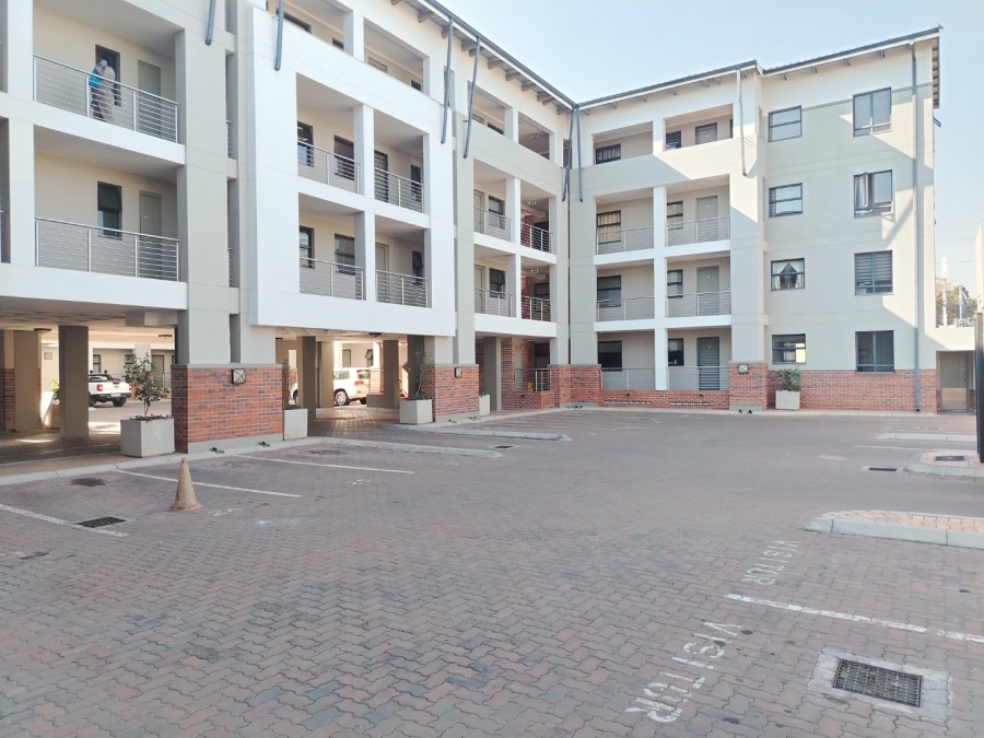 2 Bedroom Property for Sale in Edenburg Gauteng