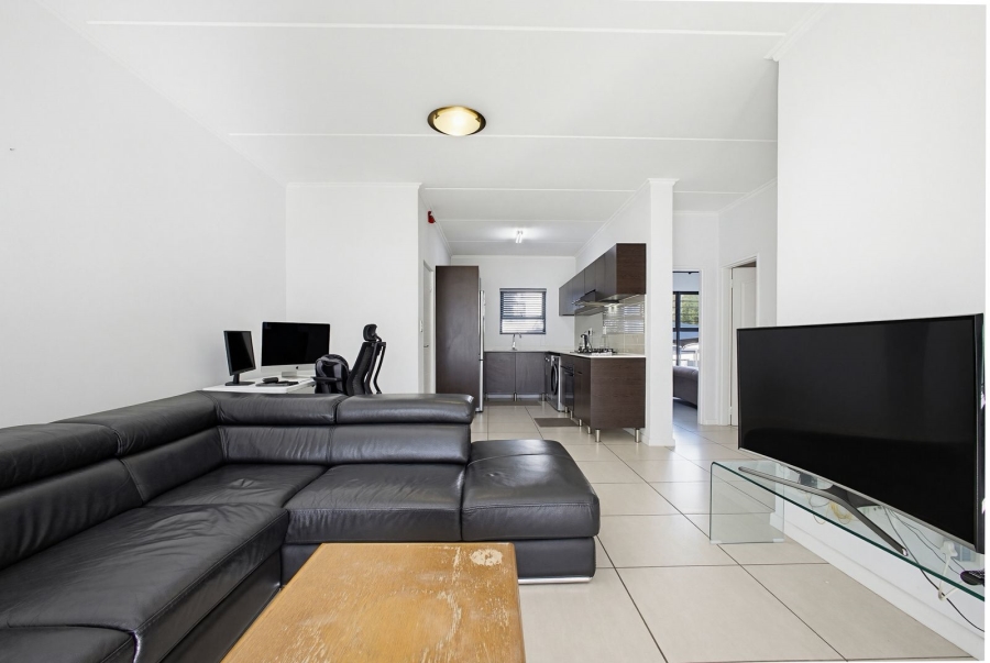 To Let 3 Bedroom Property for Rent in Greenstone Hill Gauteng