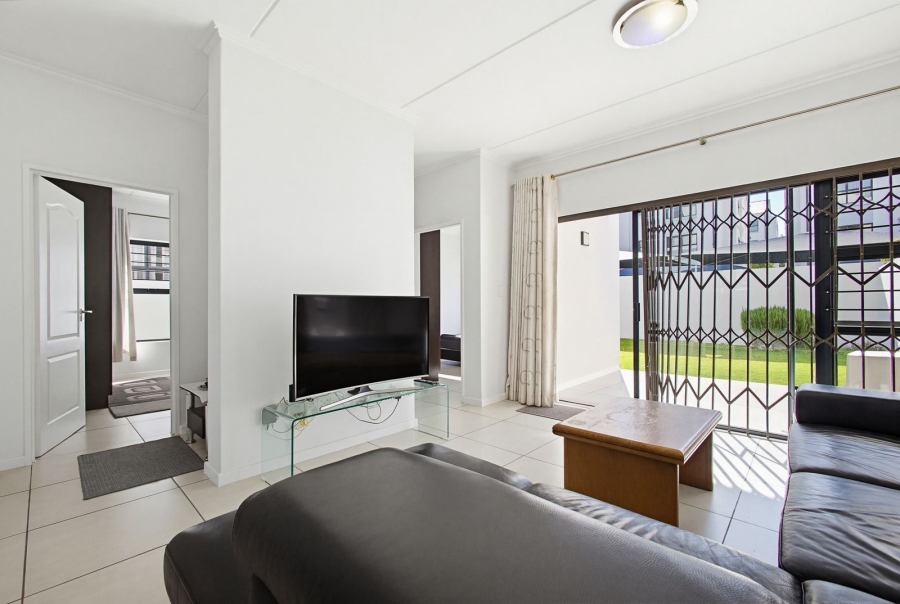To Let 3 Bedroom Property for Rent in Greenstone Hill Gauteng