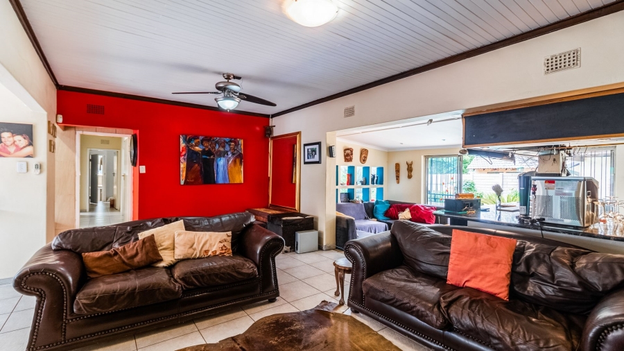 3 Bedroom Property for Sale in Hurlyvale Gauteng