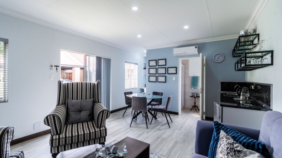 3 Bedroom Property for Sale in Hurlyvale Gauteng