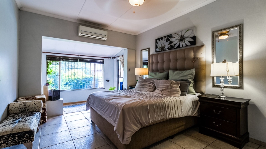 3 Bedroom Property for Sale in Hurlyvale Gauteng