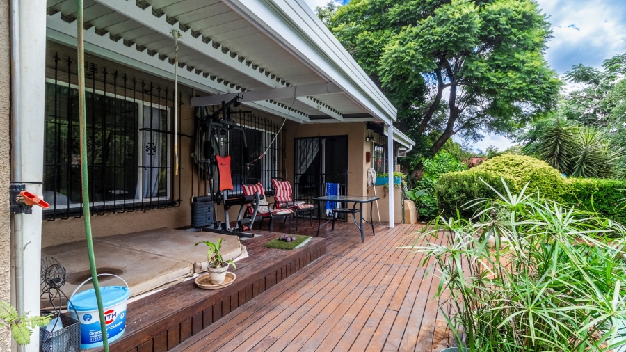 3 Bedroom Property for Sale in Hurlyvale Gauteng