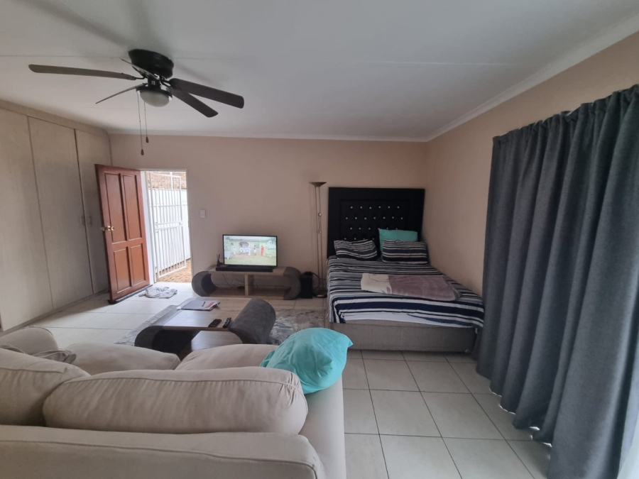 To Let 1 Bedroom Property for Rent in Mayfield Park Gauteng