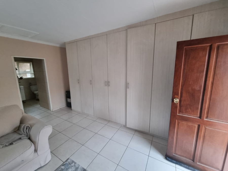To Let 1 Bedroom Property for Rent in Mayfield Park Gauteng