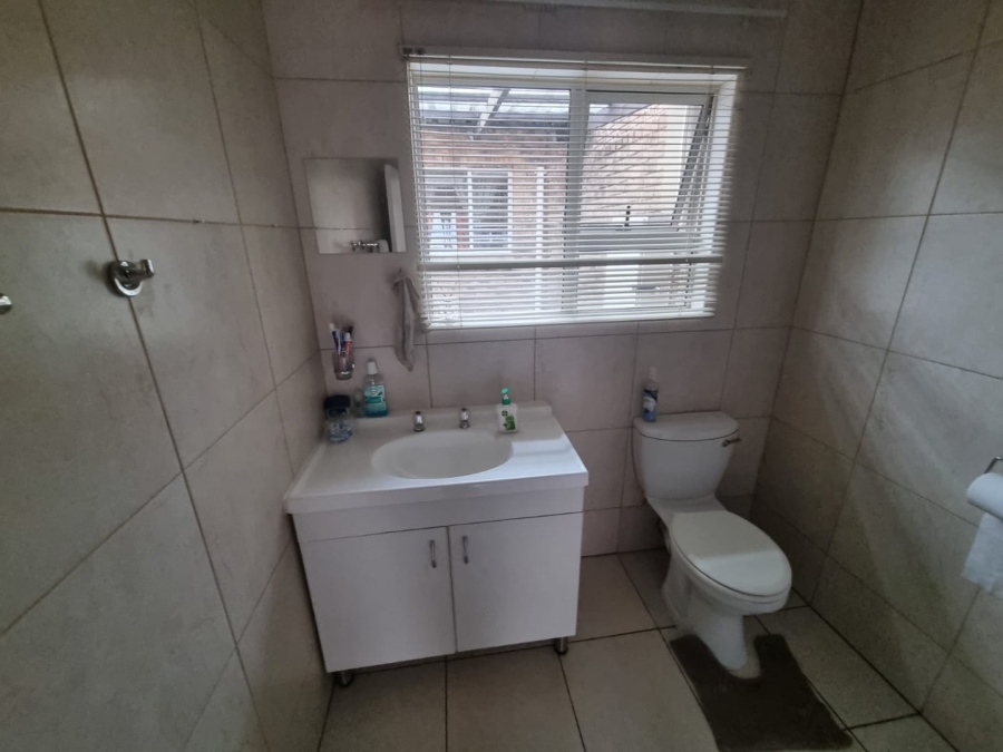 To Let 1 Bedroom Property for Rent in Mayfield Park Gauteng