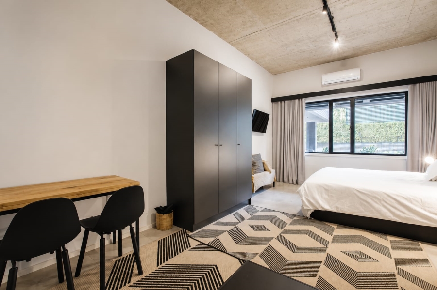 To Let 1 Bedroom Property for Rent in Sandton Central Gauteng