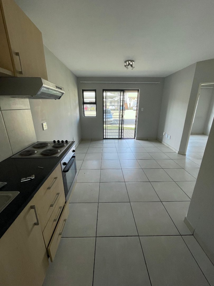 2 Bedroom Property for Sale in Lakefield Gauteng