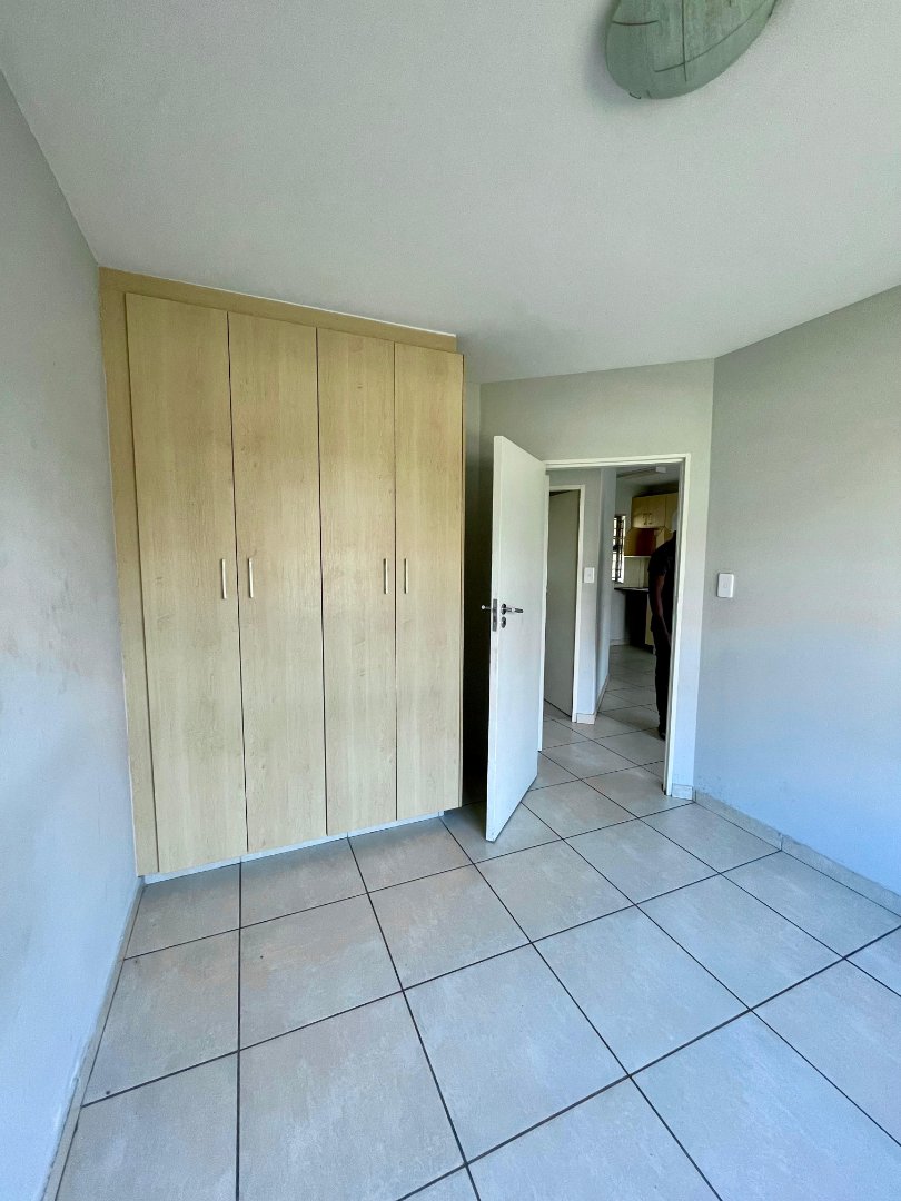 2 Bedroom Property for Sale in Lakefield Gauteng