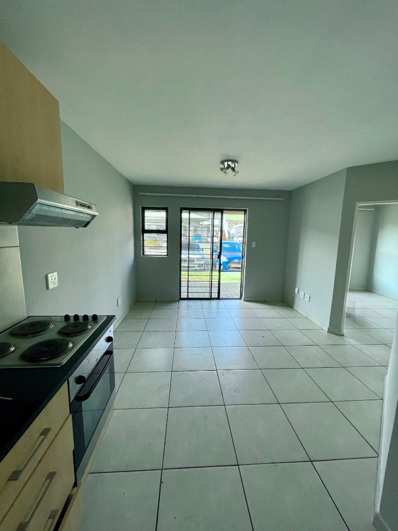 2 Bedroom Property for Sale in Lakefield Gauteng