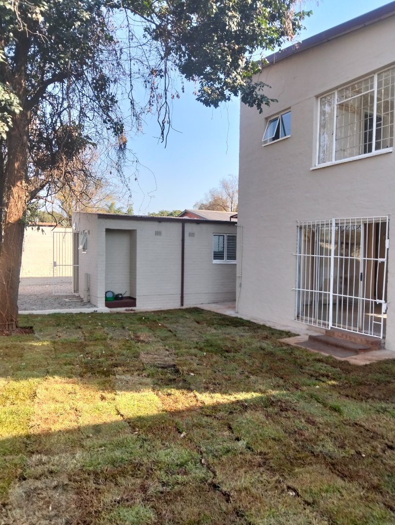 5 Bedroom Property for Sale in Proclamation Hill Gauteng