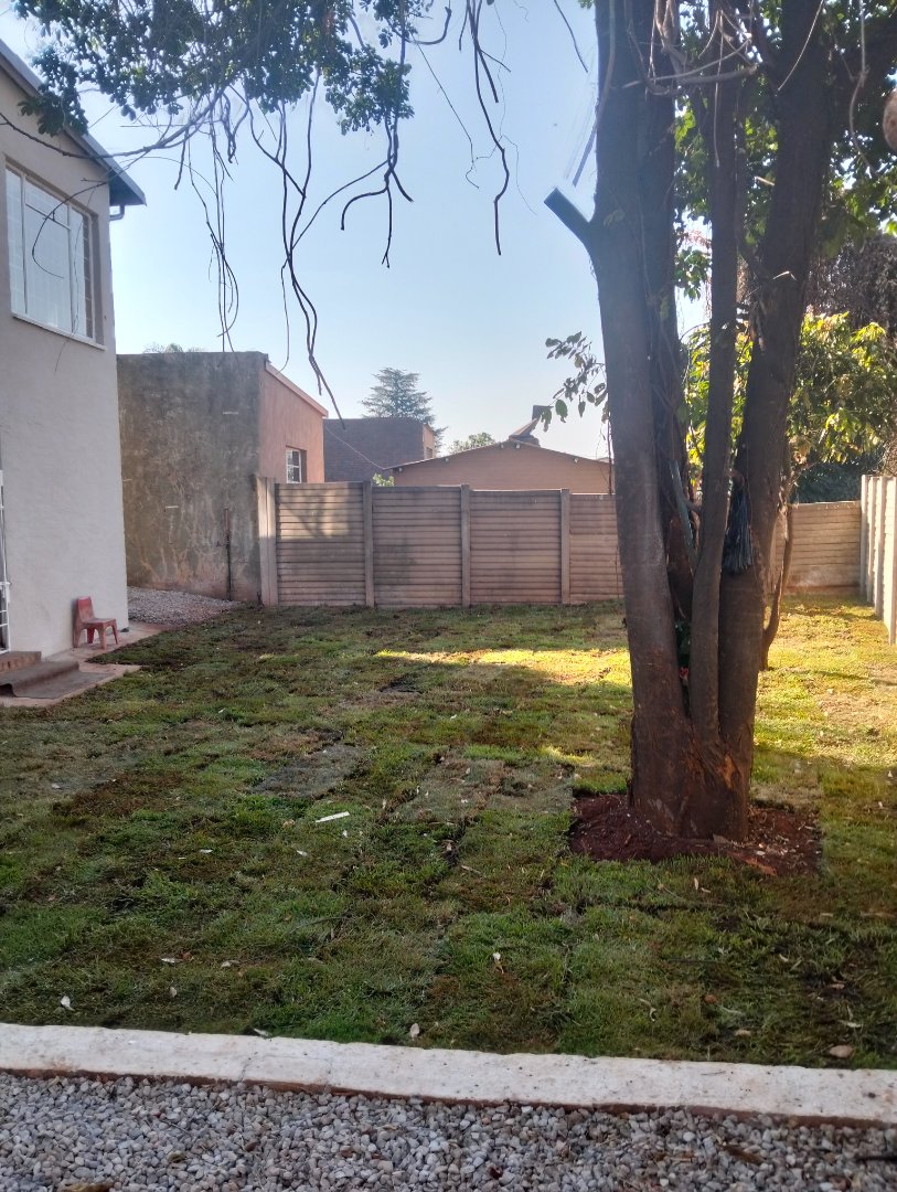 5 Bedroom Property for Sale in Proclamation Hill Gauteng