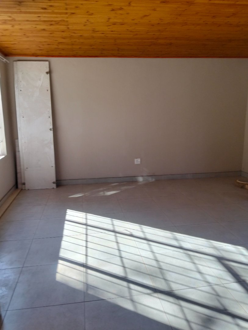 5 Bedroom Property for Sale in Proclamation Hill Gauteng
