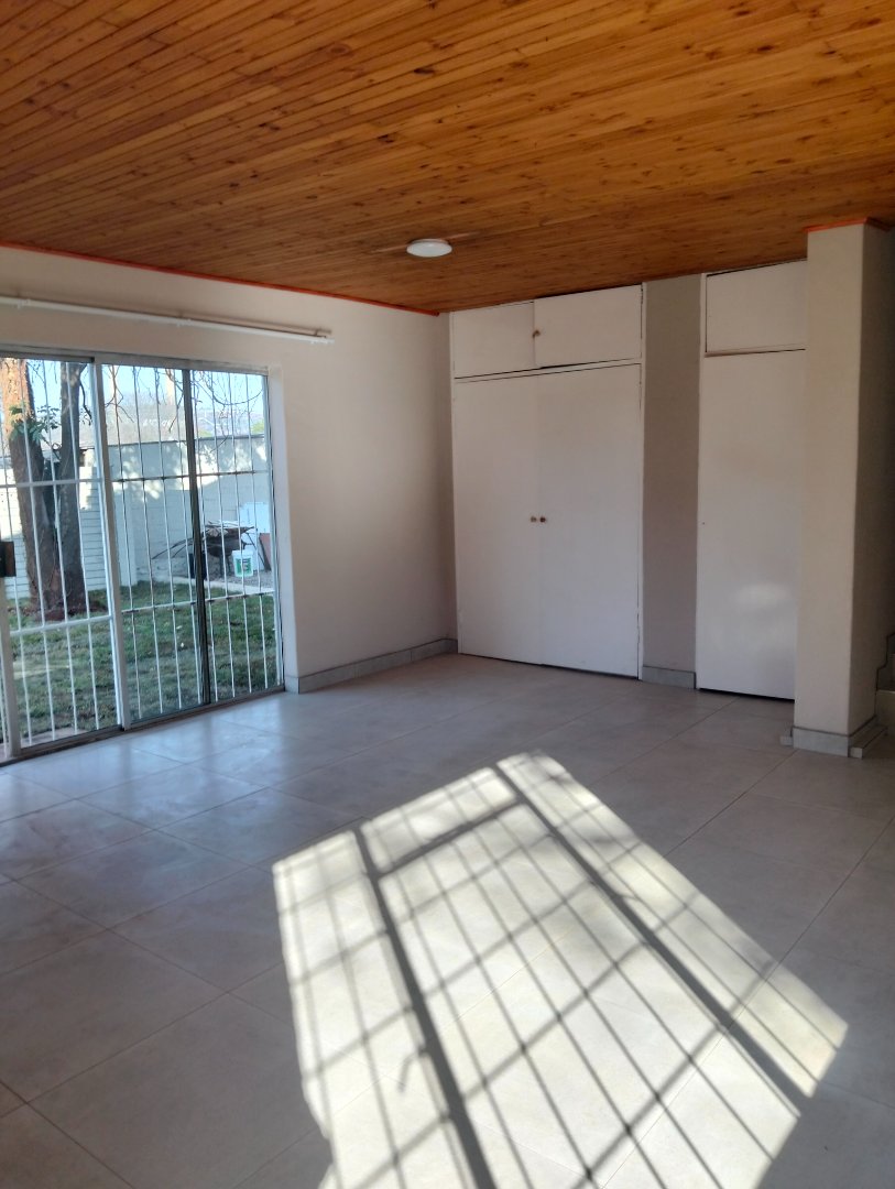 5 Bedroom Property for Sale in Proclamation Hill Gauteng
