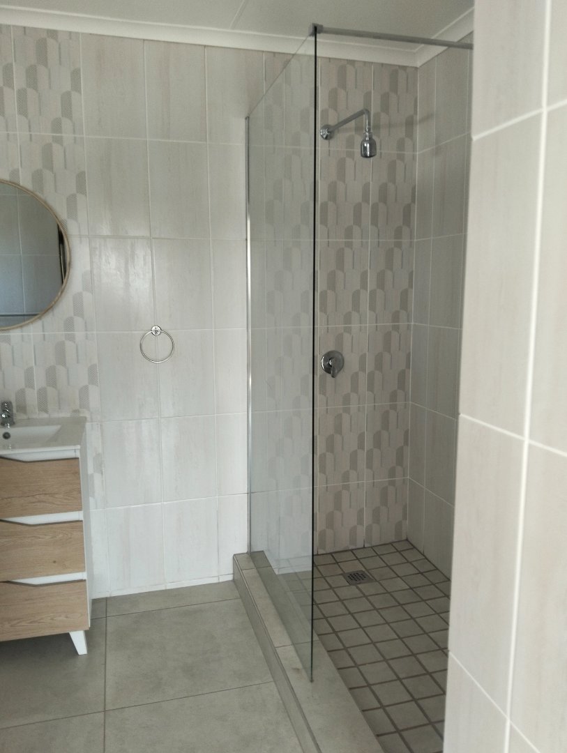 5 Bedroom Property for Sale in Proclamation Hill Gauteng