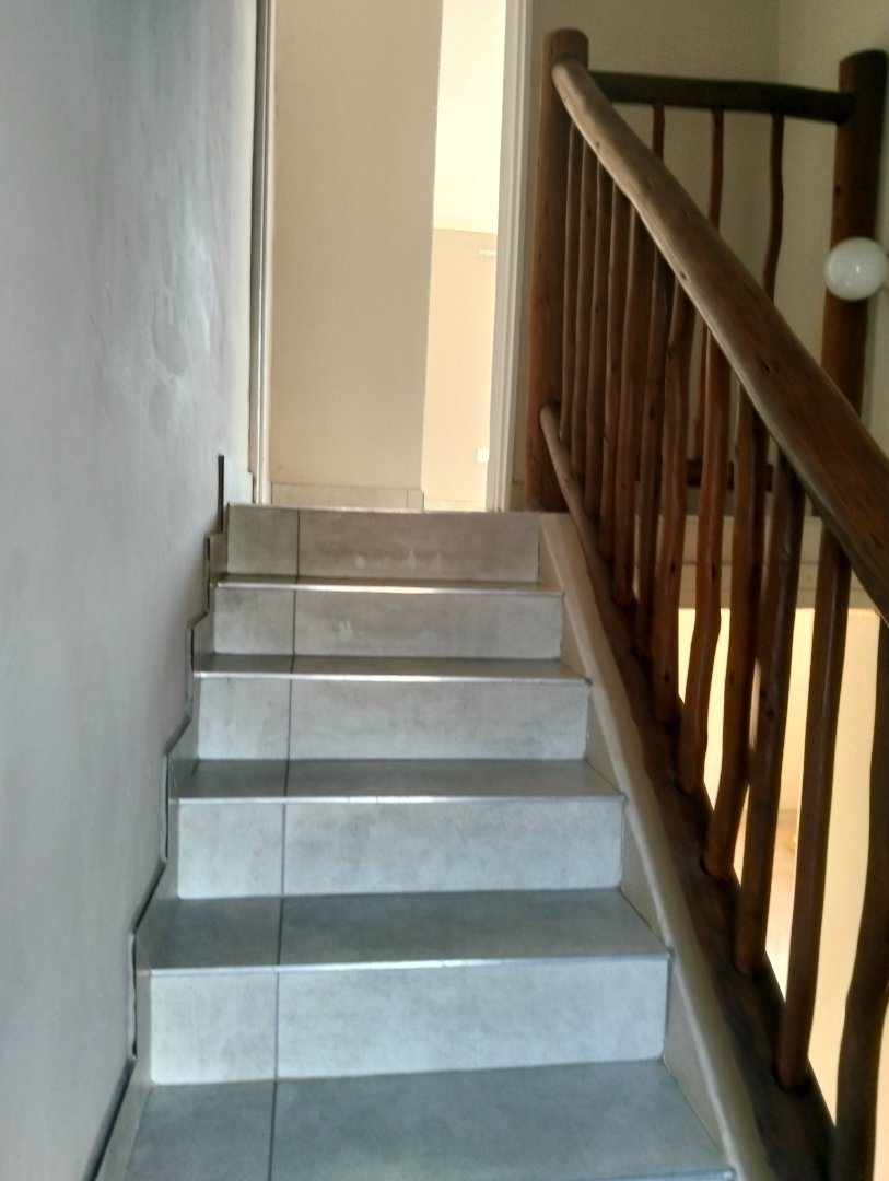 5 Bedroom Property for Sale in Proclamation Hill Gauteng